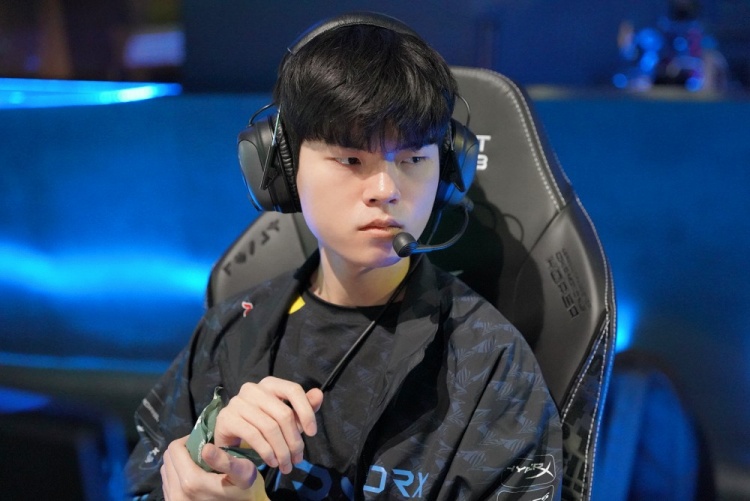 被对手限制 被对手限制