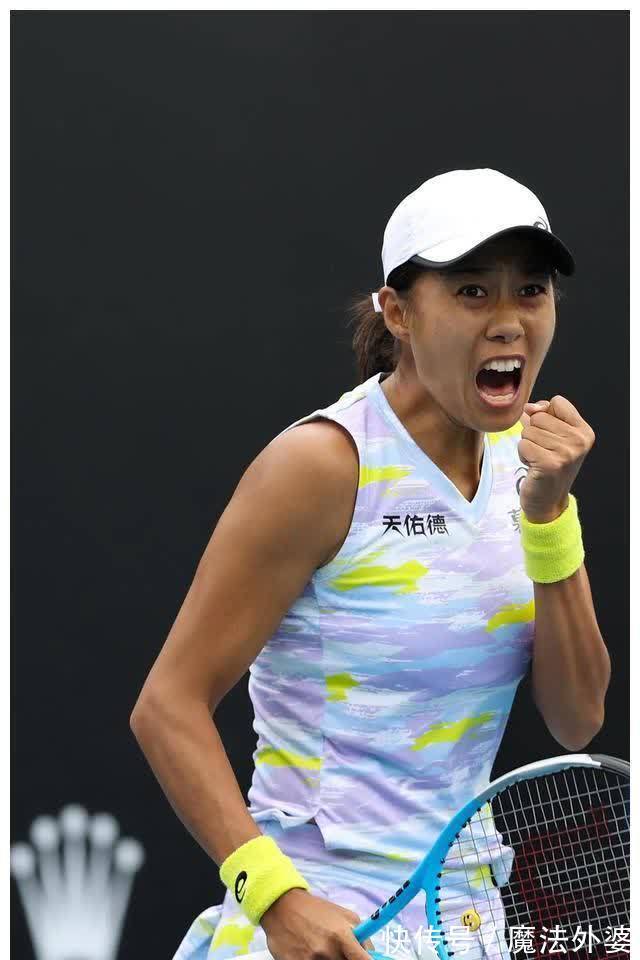 在内容中自 在内容中自